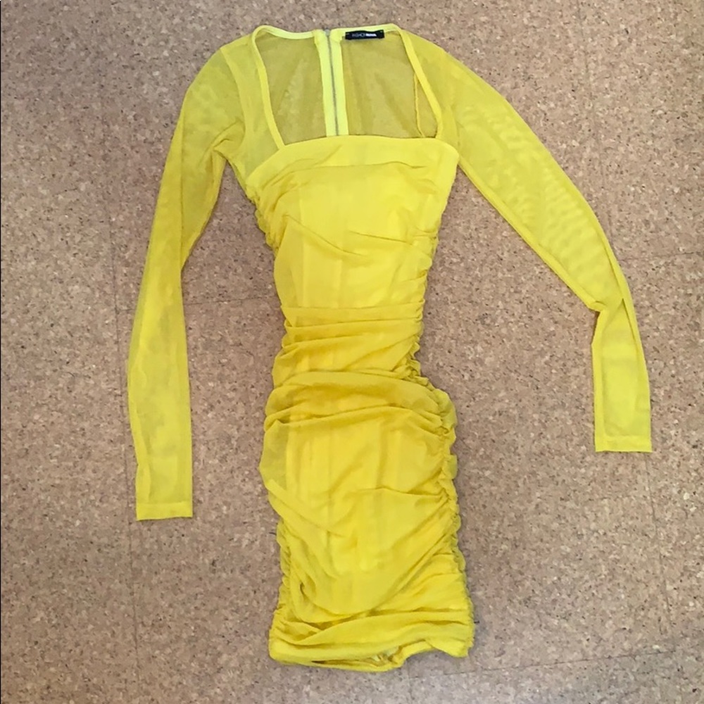 Yellow dress